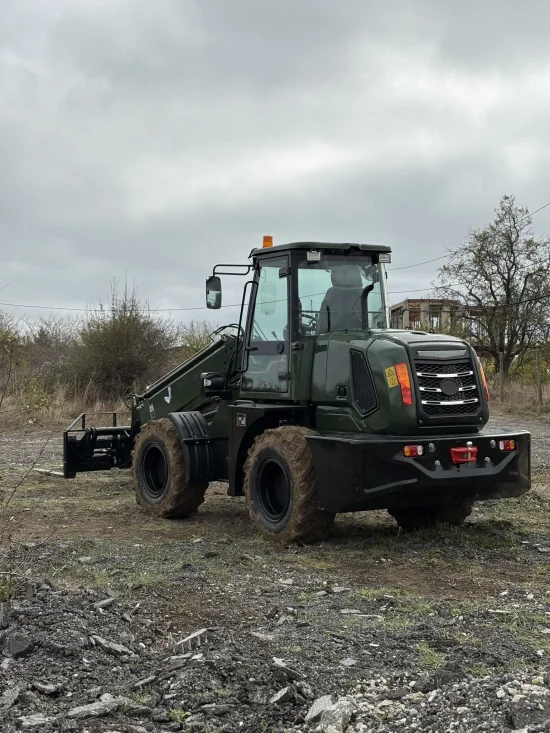 Челни товарачи Телескопичен Товарач Müller TL725