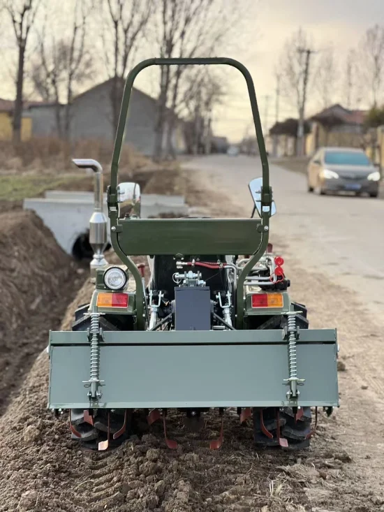 Трактори Трактор Müller T18 с Челен Товарач Кофа + Шишове за бали, Ремарке, Плуг, Фреза